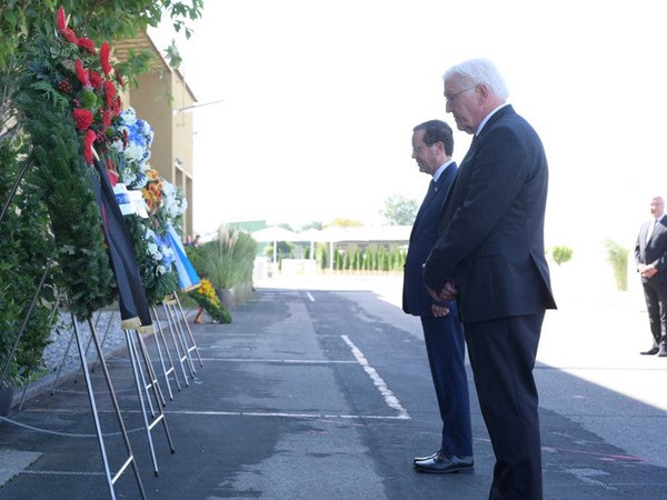 Präsident Herzog und Bundespräsident Steinmeier bei Gedenken in Fürstenfeldbruck